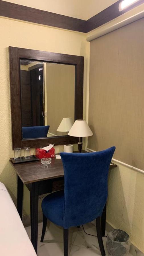 Airport Hotel การาจี ภายนอก รูปภาพ